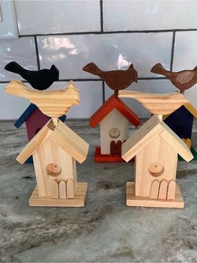 New Painted Lot of 5 Miniature Wooden Birdhouses for Craft Purposes